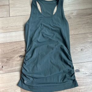 Athleta tank